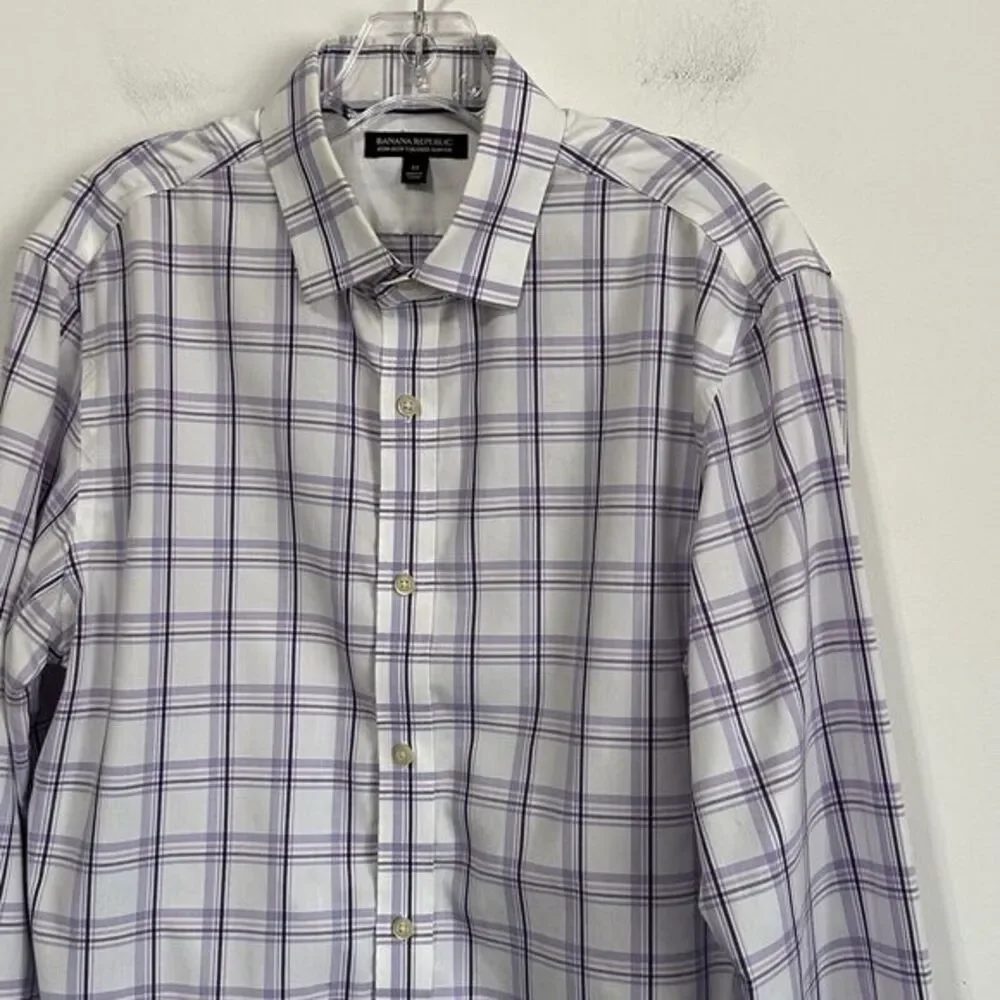 Banana Republic Mens Shirt M Long Sleeve Non Iron Tailored‎ Slim Fit Purple Work